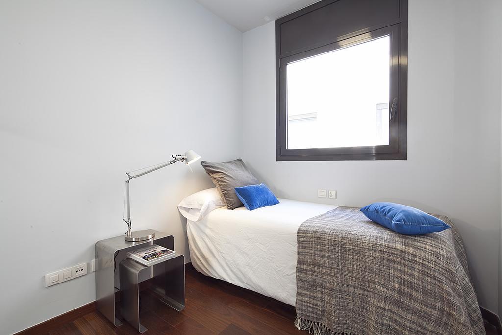 Rentals - Swimming Pool With Terrace Apartment *