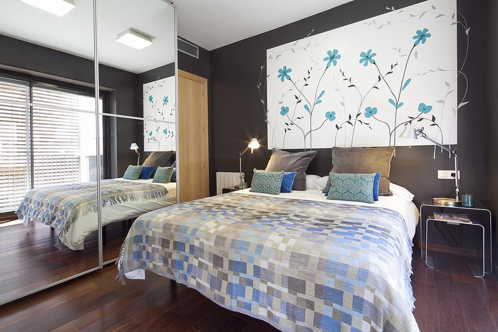 Apartment Rentals - Swimming Pool With Terrace